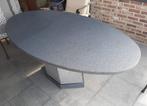 Ovalen tafel in graniet, Comme neuf, Autres matériaux, Ovale, Enlèvement