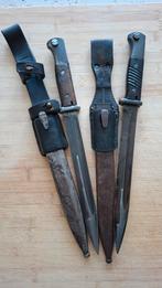 2 x nummergelijke bajobetten, Verzamelen, Ophalen of Verzenden