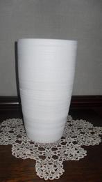 vaas, Ophalen, Steen, Binnen, Zo goed als nieuw