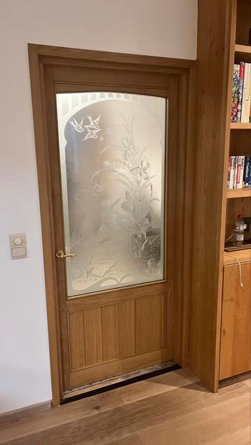 Mooie eiken binnendeur met 100j oud glaswerk (85,5 x 197,5), Doe-het-zelf en Bouw, Deuren en Vliegenramen, Ophalen, Binnendeur