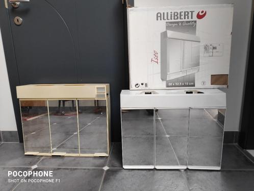 Twee toiletkasten, Doe-het-zelf en Bouw, Overige Doe-Het-Zelf en Bouw, Ophalen