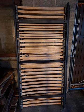Sommier 2x90x200cm beschikbaar voor biedingen