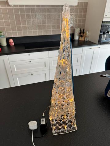 Sfeervole kerstdecoratie, 2 stuks beschikbaar voor biedingen