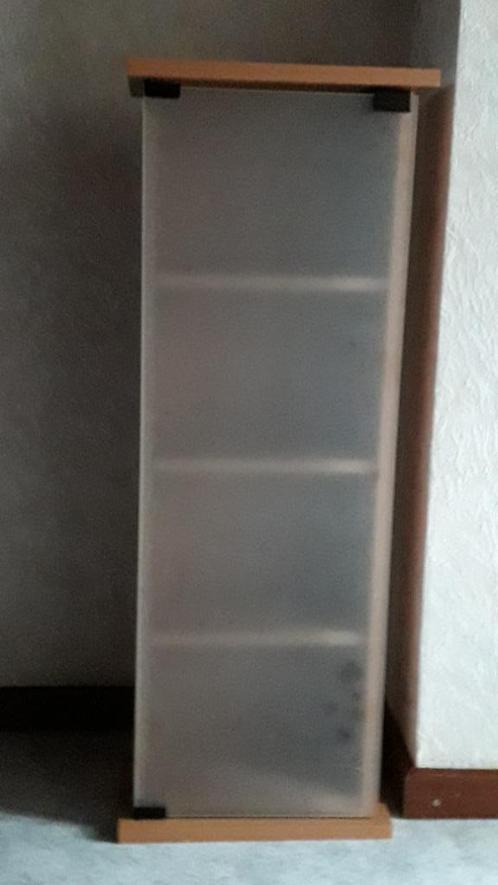 REK voor Dvd/CD/Boek met glazen deur, Huis en Inrichting, Woonaccessoires | Cd- en Dvd-rekken, Zo goed als nieuw, Cd's of Dvd's