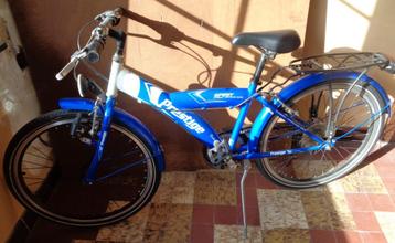 jongensfiets beschikbaar voor biedingen