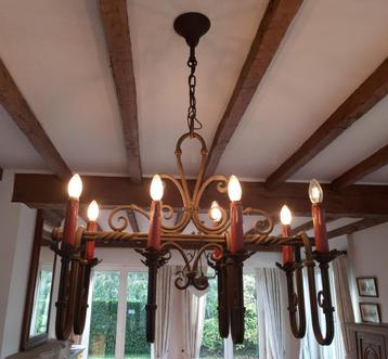 Antieke kroonluchter smeedijzer  beschikbaar voor biedingen