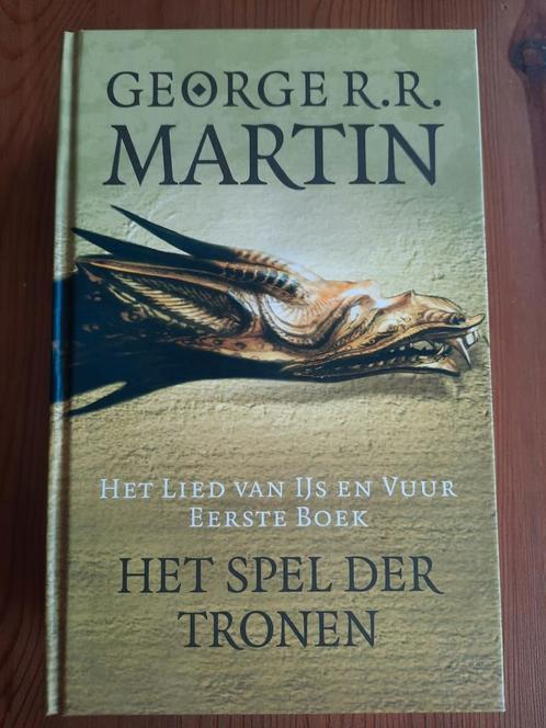 George R.R. Martin - Het spel der tronen, Boeken, Fantasy, Zo goed als nieuw, Ophalen of Verzenden