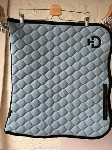 Cavalleria Toscana lichtblauw beschikbaar voor biedingen