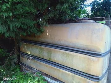 Gratis af te halen in Putte: Tank beschikbaar voor biedingen