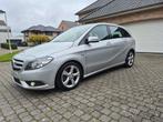 Mercedes B180 i 128dkm Leder,Navigatie, Airco Gekeurd Vvk, Auto's, Euro 5, 4 cilinders, Leder, 5 deurs