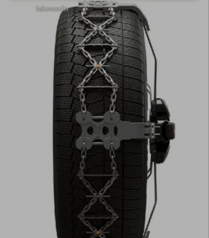 Deux chaînes à neige neuves Thule K-summit König K23, Autos : Divers, Chaînes, Enlèvement ou Envoi