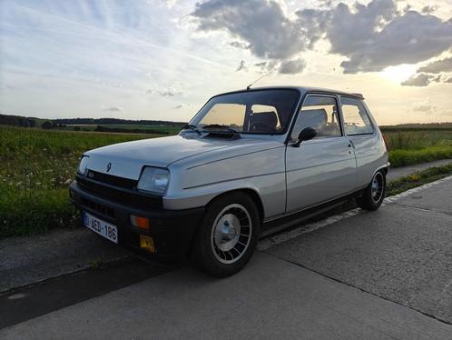 Renault R5 Alpine Turbo, Autos, Renault, Particulier, Jantes en alliage léger, Phares antibrouillard, Essence, Hatchback, 3 portes