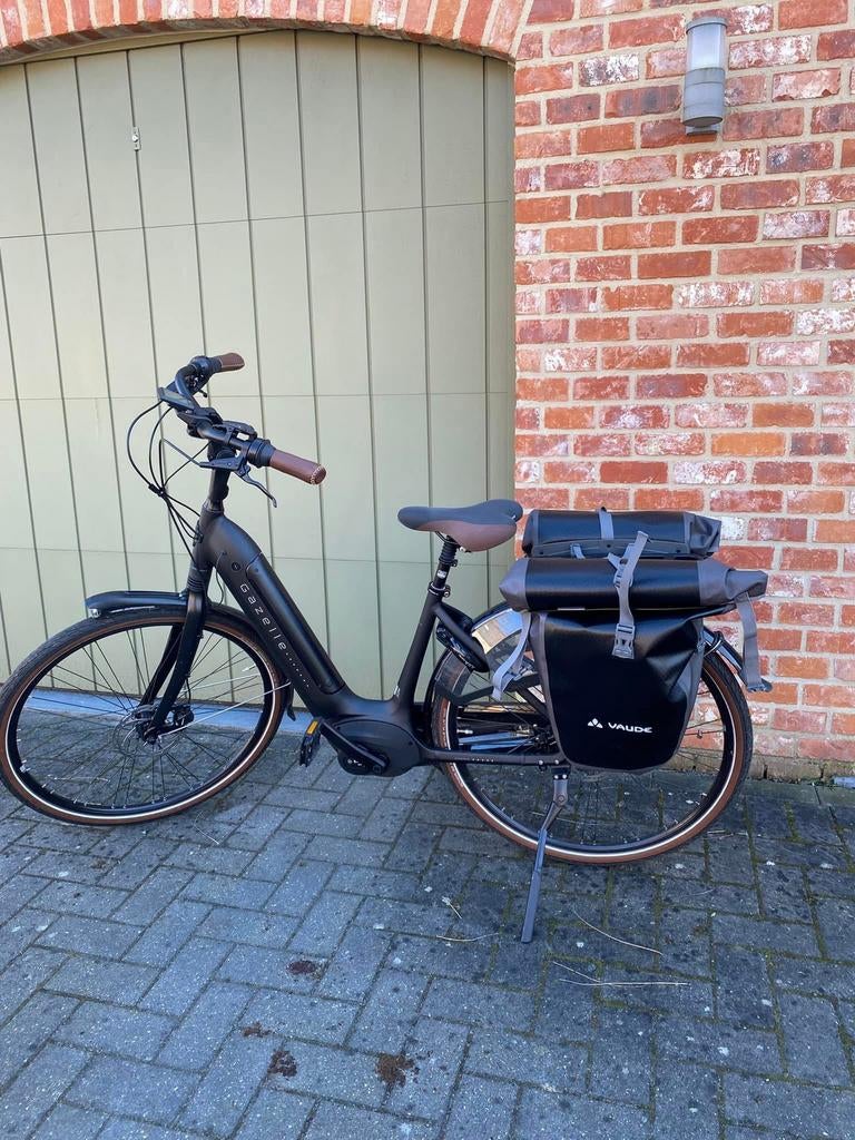 Gazelle grenoble C8, Fietsen en Brommers, Elektrische fietsen, Gebruikt, Gazelle, 55 tot 59 cm, 50 km per accu of meer, Ophalen