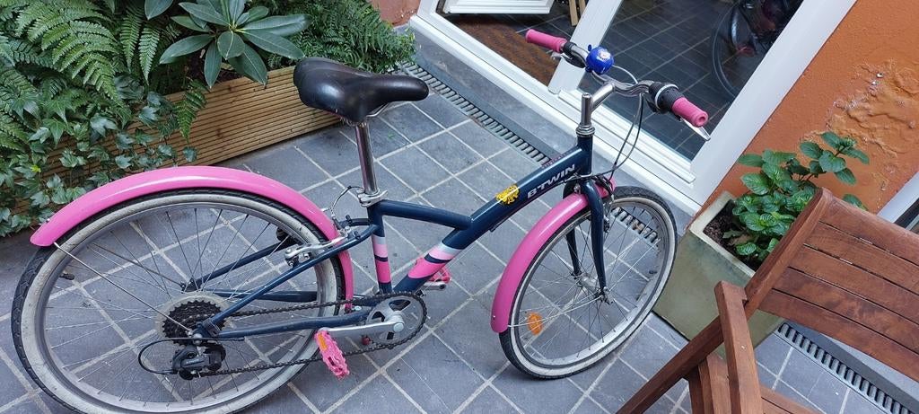 Velo btwin enfant entre 6 et 9 ans, très bon état, Enlèvement