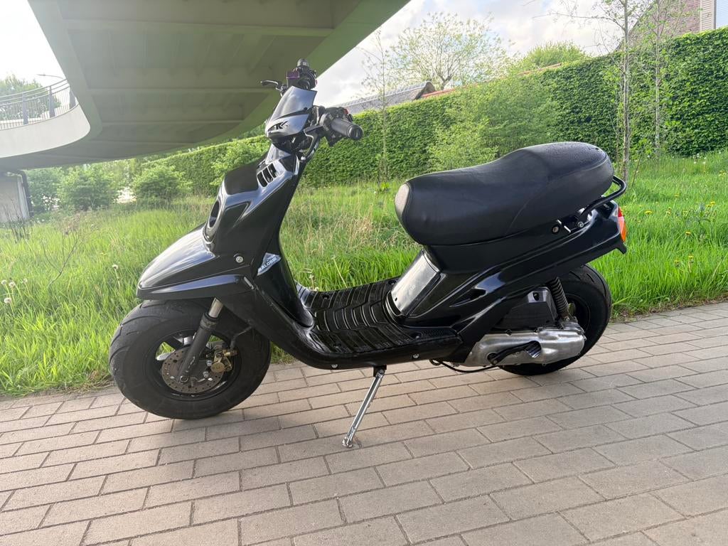 Mbk booster spirit klasse a (geen rijbewijs nodig ), Fietsen en Brommers, Ophalen, Gebruikt, Overige modellen, Klasse A (25 km/u)