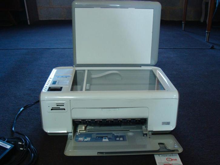 1imprimante Photosmart express,1 imprimante hp jet couleur, Computers en Software, Printers, Gebruikt, Fotoprinter, Ophalen