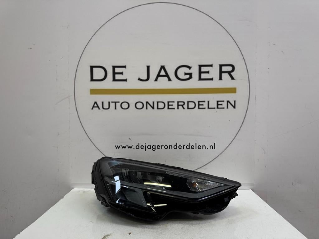 AUDI 8Y A3 PHARE LED DROIT 8Y0941012, AUDI AG, Auto-Union-Strasse 1
85045  Ingolstadt, DE, Audi, Utilisé