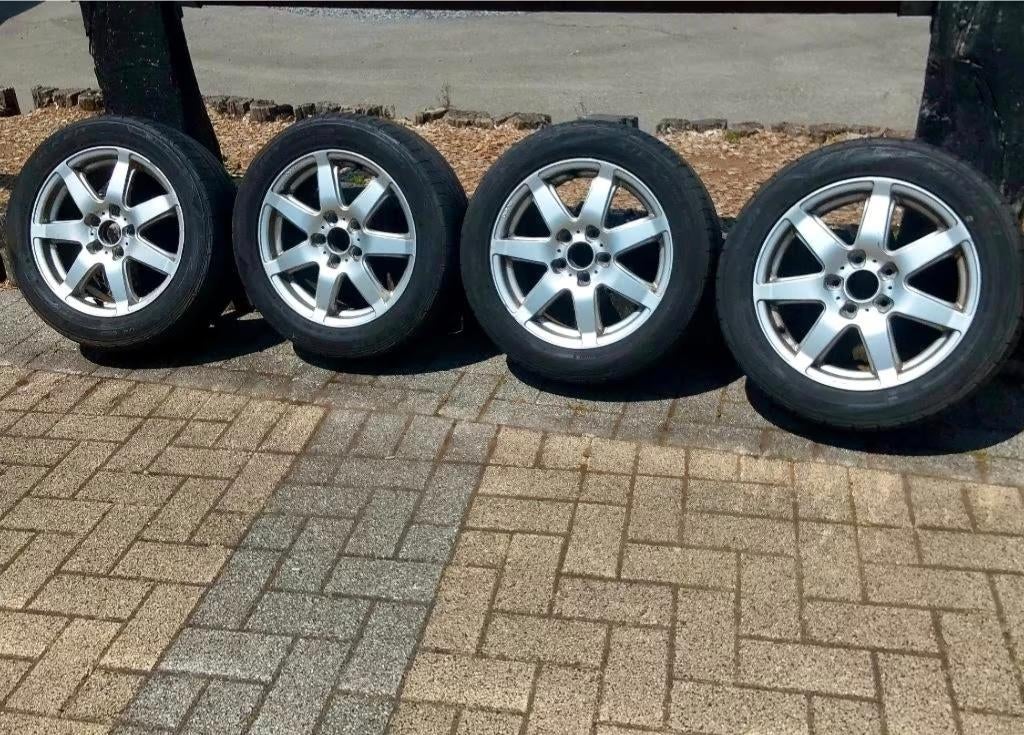 Jantes en alliage avec pneus été 205/55-16 pour VW., Ophalen, Gebruikt, 16 inch, Banden en Velgen