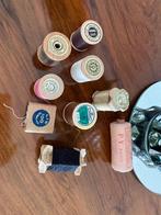 lot de vieilles bobines de fil à coudre, Hobby & Loisirs créatifs, Enlèvement ou Envoi, Comme neuf, Fil ou Aiguille(s)
