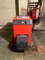 Mazoutketel met zeer recente Weishaupt brander., Doe-het-zelf en Bouw, Ophalen, Zo goed als nieuw, Cv-ketel of Combi-ketel