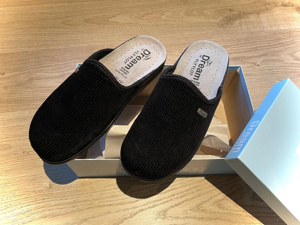 Pantoffels Dream FlyFlot : maat 42 / NIEUW in doos, DREAM by FLY PLOT, Zwart, Nieuw, Ophalen of Verzenden