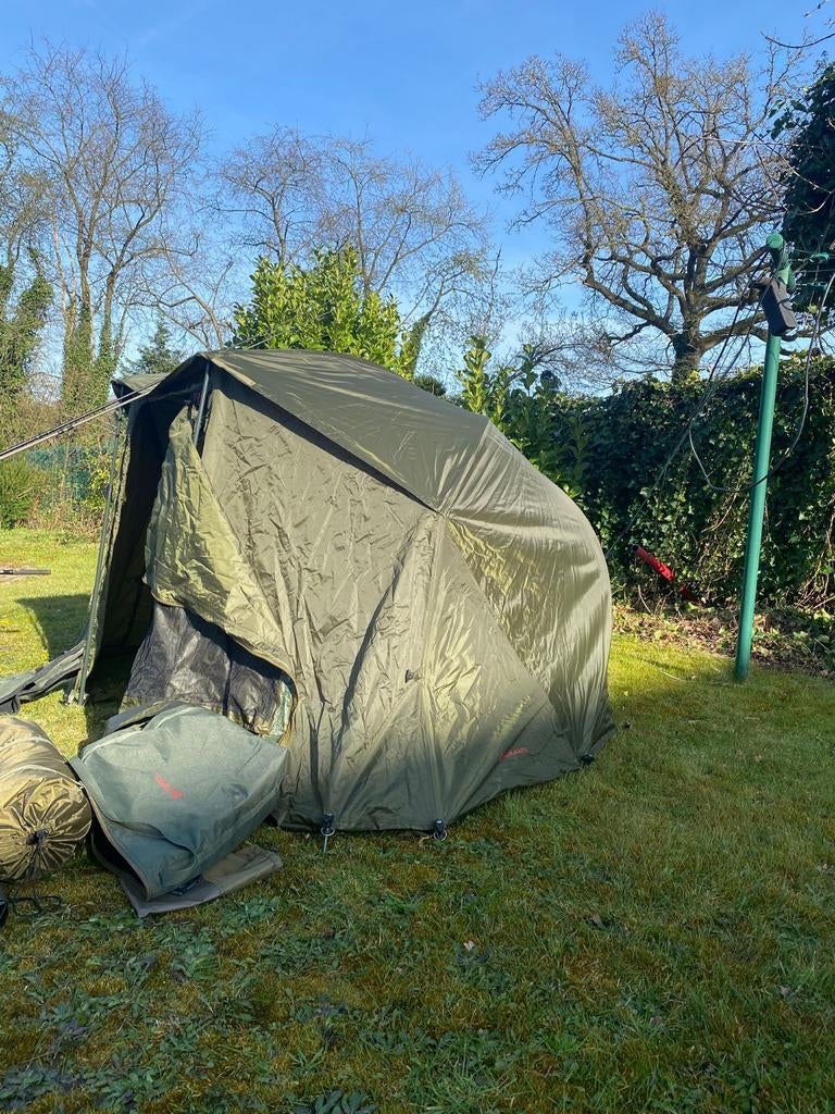 ultimate adventure brolly system met overwrap, Ophalen