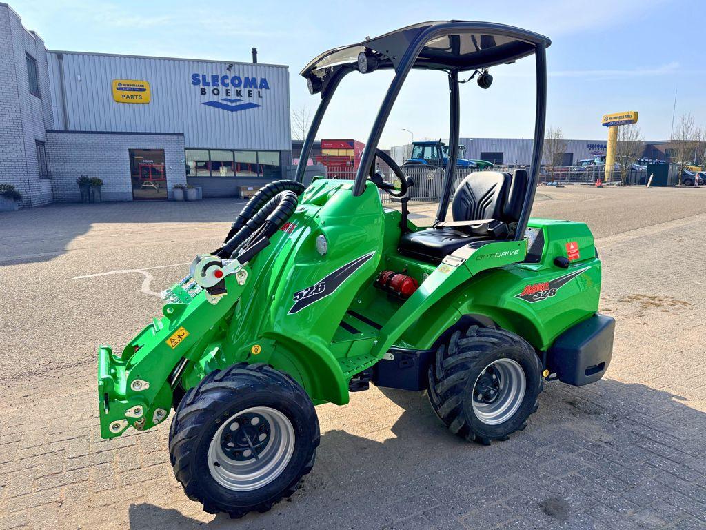 Avant 528 TDL, Zakelijke goederen, Wiellader of Shovel