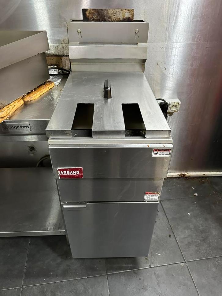 Gargano gasfriteuse van 25 liter, Elektronische apparatuur, Frituurpannen, Zo goed als nieuw, Ophalen