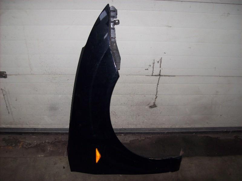 SPATBORD RECHTS VOOR Ford Focus 1 Wagon (01-1998/11-2004), Gebruikt, Voor, Ford, Spatbord