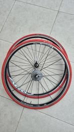wielen Racefiets voor en achter met nieuwe cassette 10 speed, Enlèvement, Comme neuf, Vélo de course, Roue