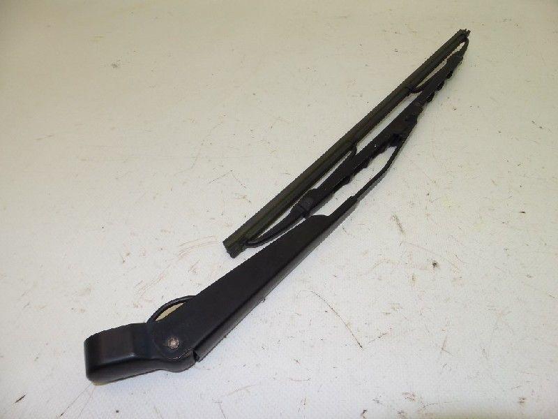 ESSUIE-GLACE BRAS ARRIÈRE VITRE Mitsubishi Space Star (DG), Utilisé, Mitsubishi