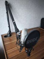 Micro studio RØDE NT1 + anti pop + bras + araignée, Enlèvement ou Envoi, Comme neuf