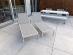 2 chaises longues en toile blanche, Jardin & Terrasse, Enlèvement