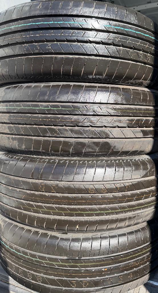 225 60 18, Autos : Pièces & Accessoires, Neuf, Enlèvement ou Envoi, Véhicule de tourisme, Pneus été