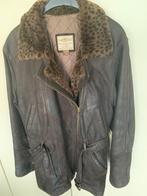 Lederen jack Oakwood maat extra large, Vêtements | Femmes, Vestes & Costumes, Enlèvement ou Envoi, Porté
