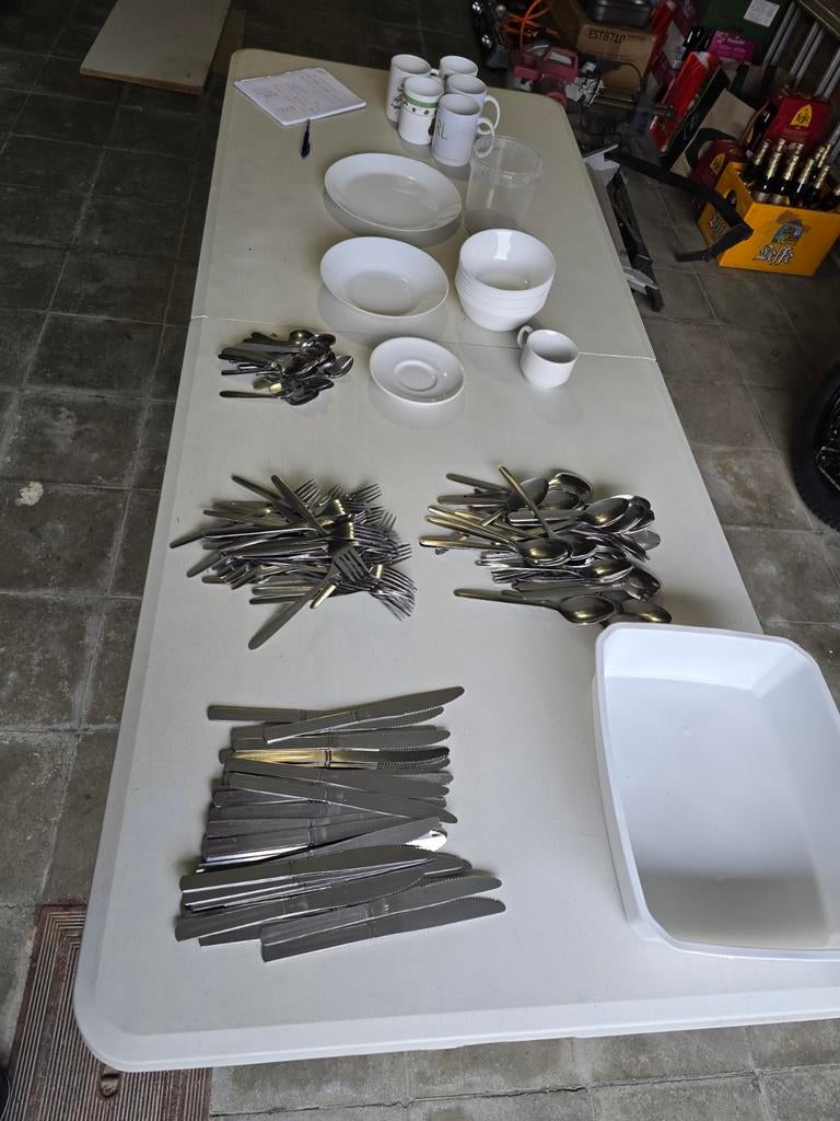 Lot de vaisselle pour snack ou autre, Maison & Meubles, Cuisine | Vaisselle, Enlèvement