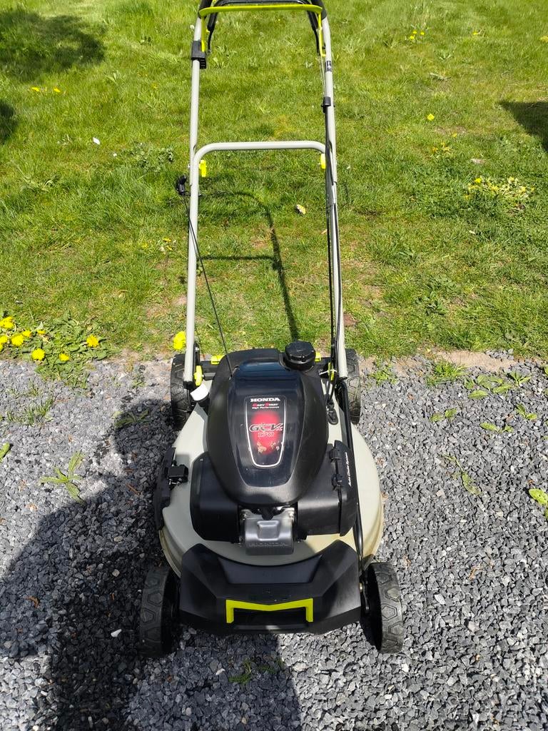 Tondeuse thermique tractée Honda, Tuin en Terras, Grasmaaiers, Gebruikt, Benzine-grasmaaier, 50 cm of meer, Opvangbak, Ophalen