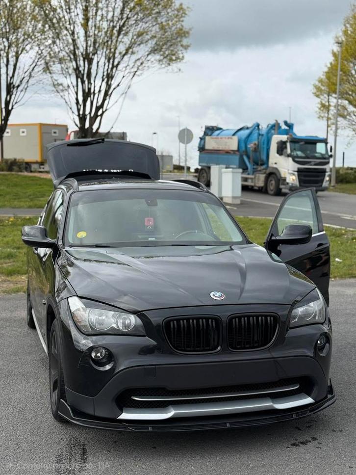Bmw x1 2011, Autos, BMW, Particulier, X1, Intérieur cuir, Diesel, Euro 5, SUV ou Tout-terrain, 5 portes, Boîte manuelle, Noir