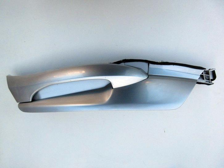 Suzuki AN400 Burgman duobeugel rechts AN 400 steun passagier, Motoren, Onderdelen | Suzuki, Gebruikt, Ophalen of Verzenden