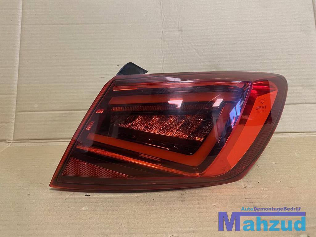 SEAT LEON 5F Hatchback rechts Buiten achterlicht 2012-2021, Gebruikt, Autovia A-2, Km 585 585
08760  Martorell, ES, SEAT S.A.