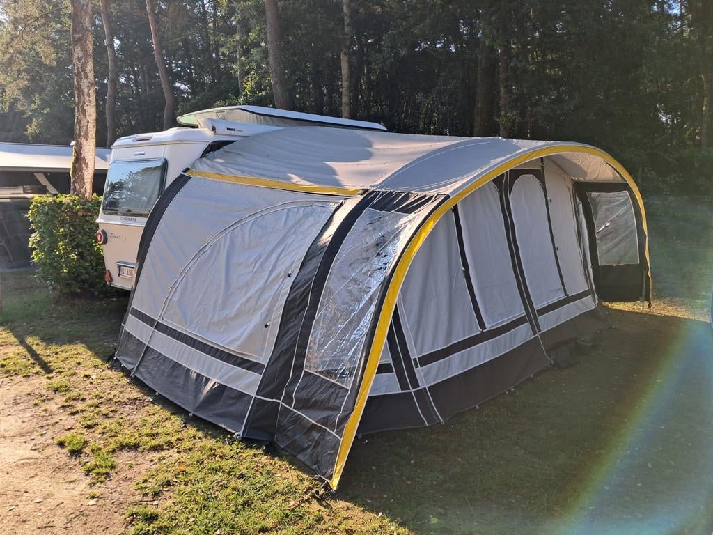 Fortex Aronde voorzettent voor Eriba triton 430, Ophalen