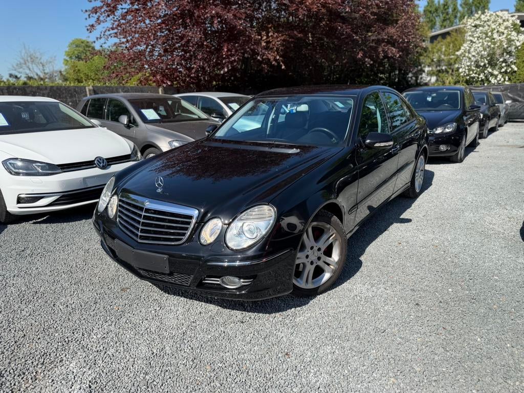 Mercedes-benz E200 Kompressor essence boîte automatique, Autos, Mercedes-Benz, Achat, Entreprise, Noir, Automatique
