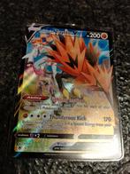 POKEMON ZAPDOS V TOP STAAT! GEEN VERZENDSKOST!, Hobby en Vrije tijd, Ophalen of Verzenden