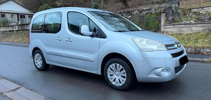Citroën Berlingo 1.6 hdi 92 cv, Autos, Citroën, Particulier, Berlingo, ABS, Ordinateur de bord, Verrouillage central, Vitres électriques