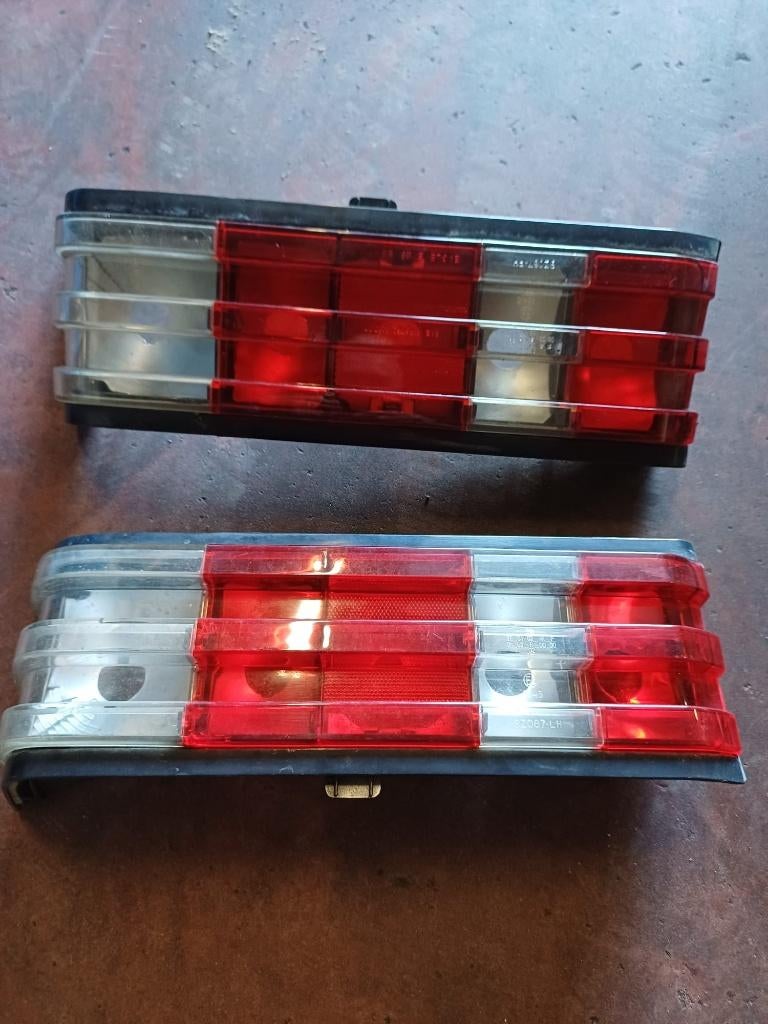 Achterlicht Mercedes 190, Auto-onderdelen, Ophalen of Verzenden, Gebruikt, Mercedes-Benz