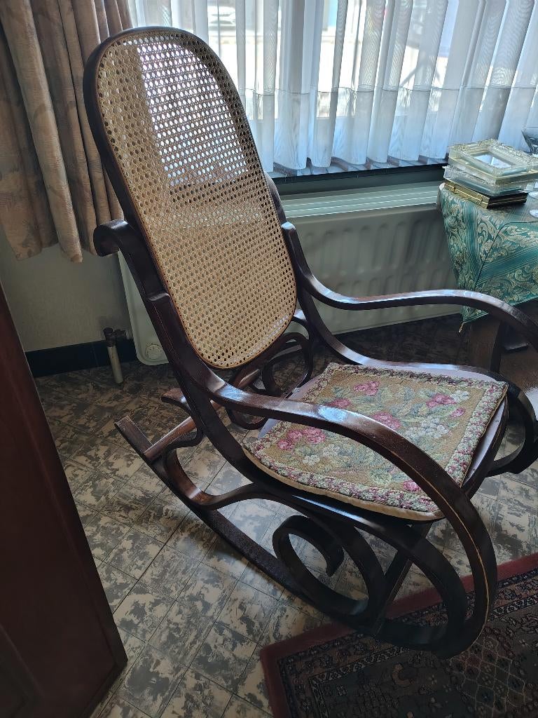 Fauteuil à bascule, Enlèvement, Bois