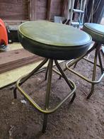 Tabourets petite taille., Enlèvement