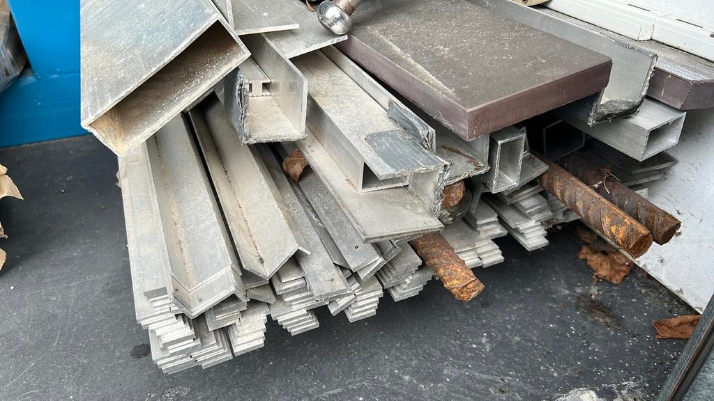 Aluminium 20x3x6000mm, Ophalen, Zo goed als nieuw, Aluminium