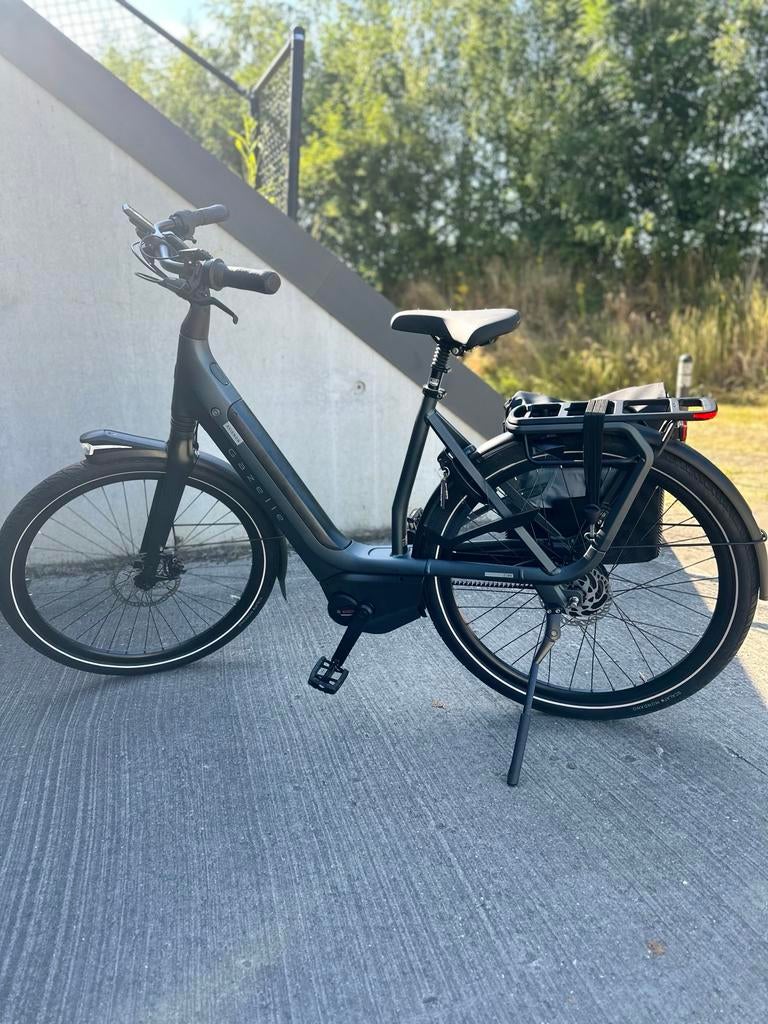 Gazelle avignon e-bike 250km zo goed als nieuw, Fietsen en Brommers, Ophalen, Zo goed als nieuw, Gazelle