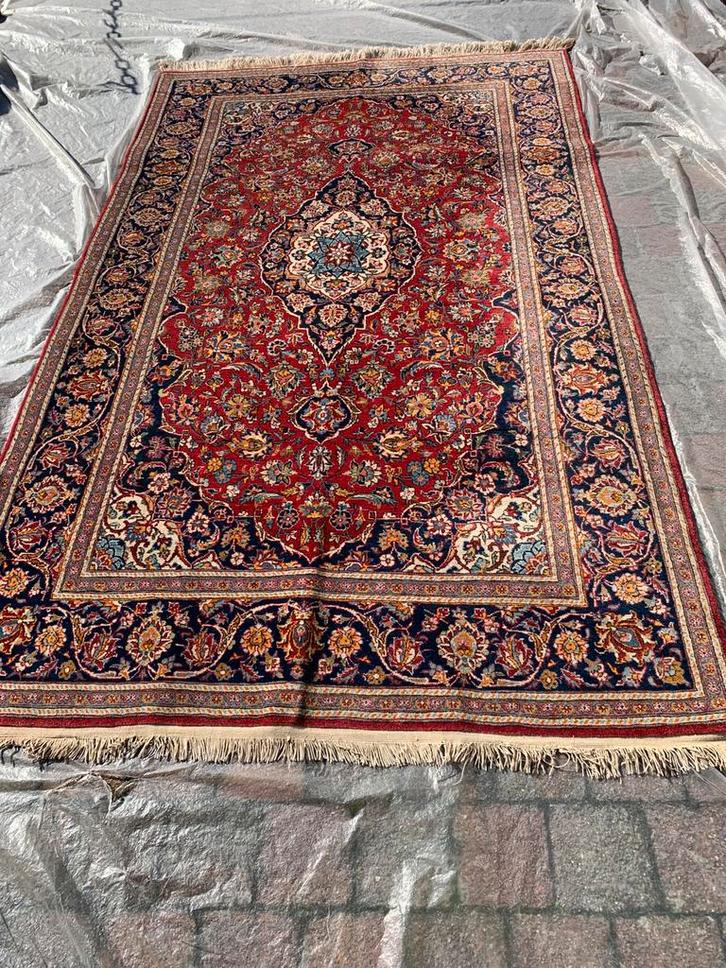Très beau KASHAN Iranien tissé main dim 233 x 140 cm, Maison & Meubles, Ameublement | Tapis & Moquettes, Comme neuf, Enlèvement